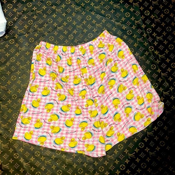 Little  duckie pajama pants size med - Picture 1 of 3